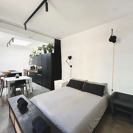 Apartman Design Loft With Free Private Parking